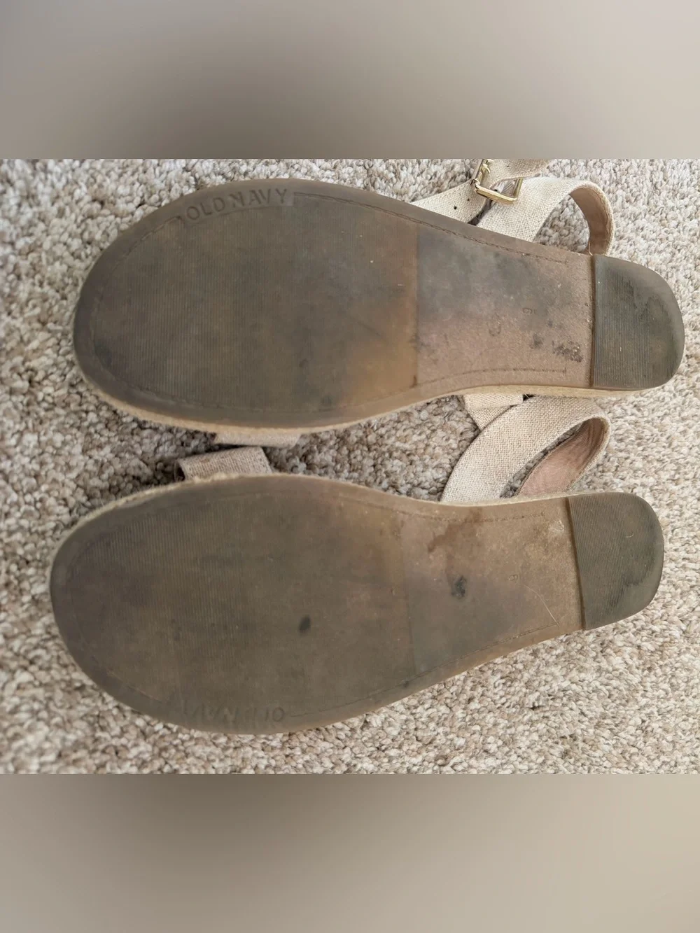 Old Navy beige canvas